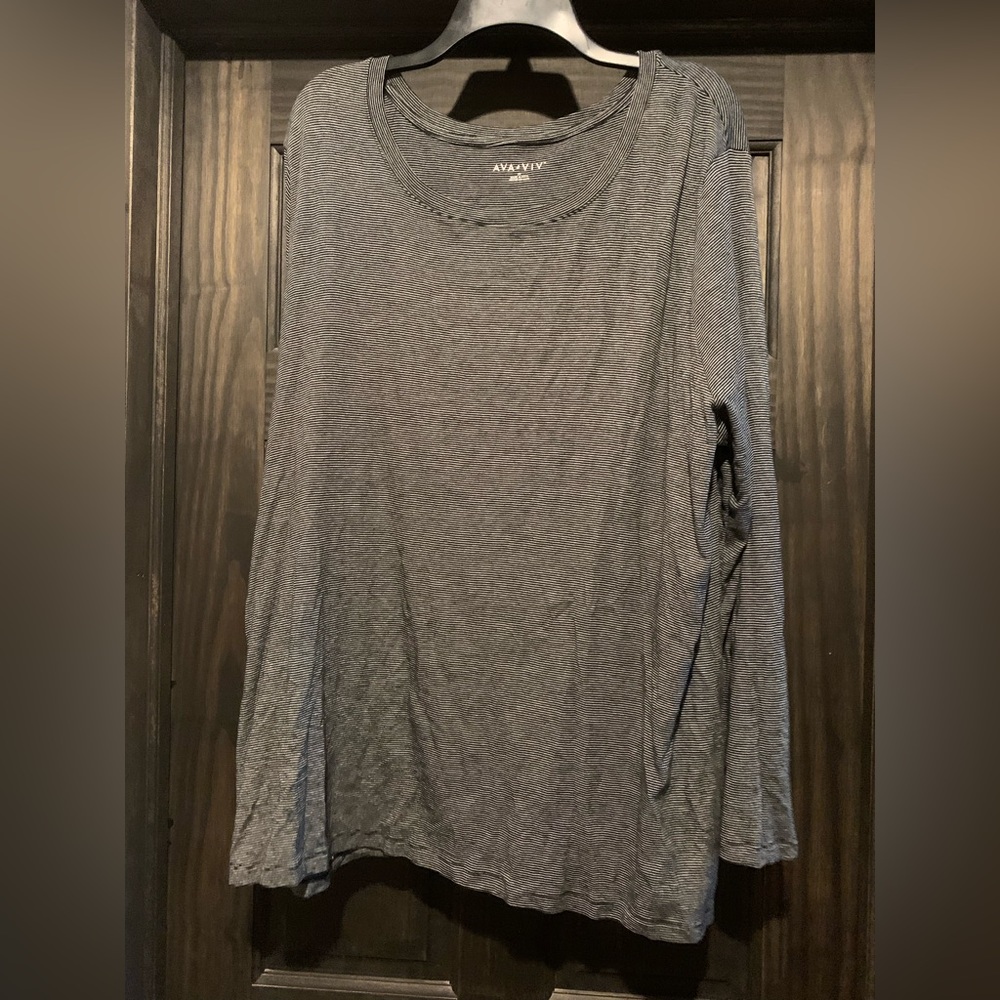 Black and gray thin striped long sleeve top